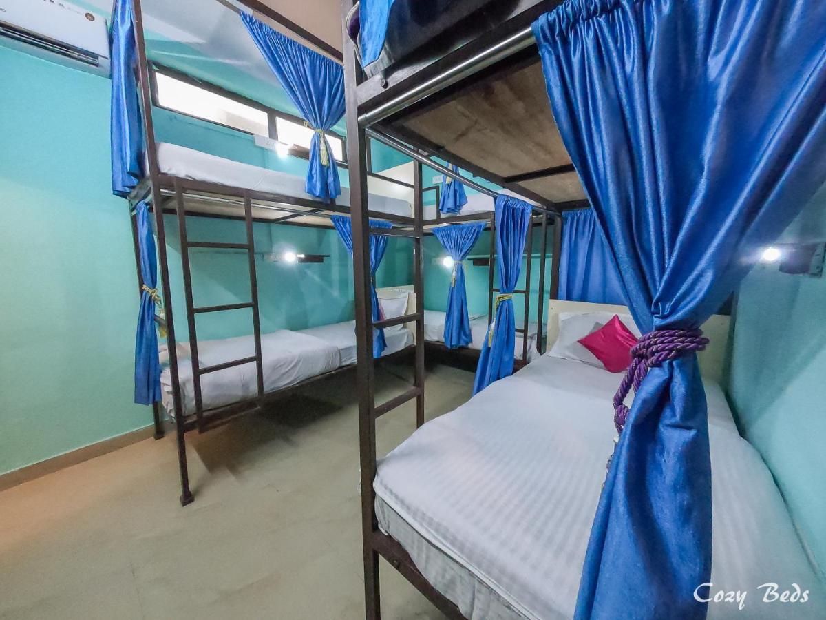 Hostel Cozy Beds Rishikesh Ngoại thất bức ảnh