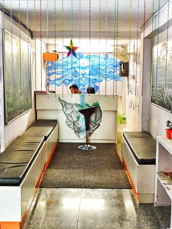 Hostel Cozy Beds Rishikesh Ngoại thất bức ảnh
